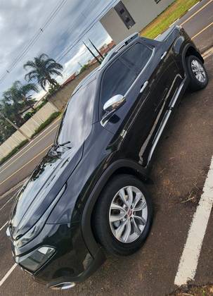 FIAT TORO 2.0 16V TURBO DIESEL VOLCANO 4WD AT9